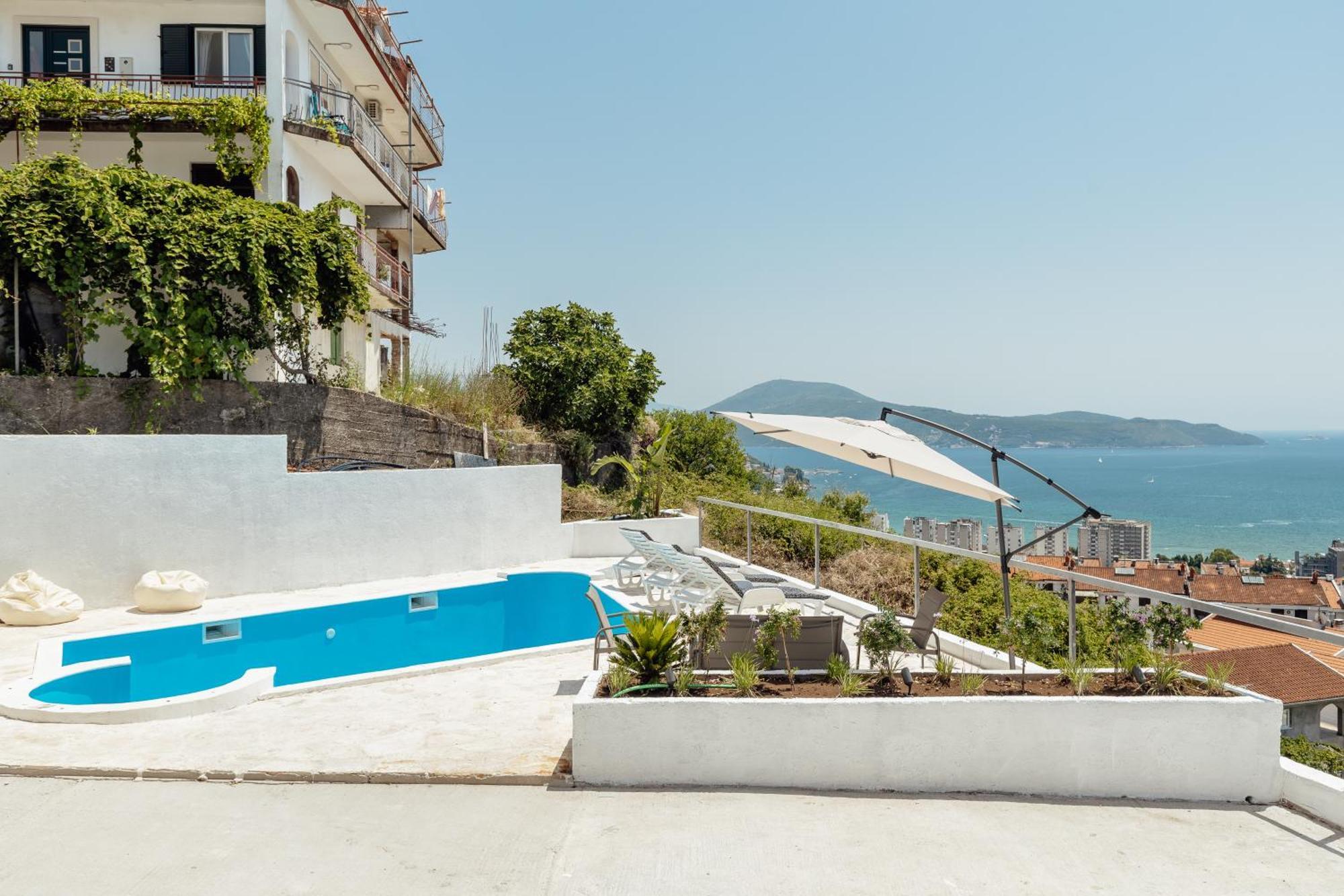 Magnolija Apartmani Igalo Bagian luar foto
