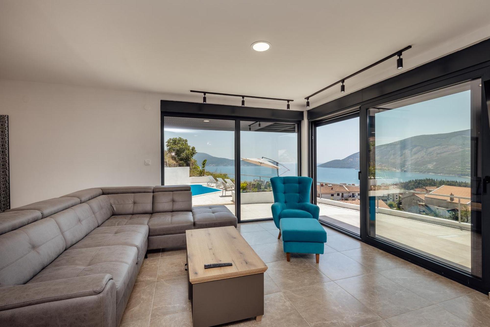 Magnolija Apartmani Igalo Bagian luar foto