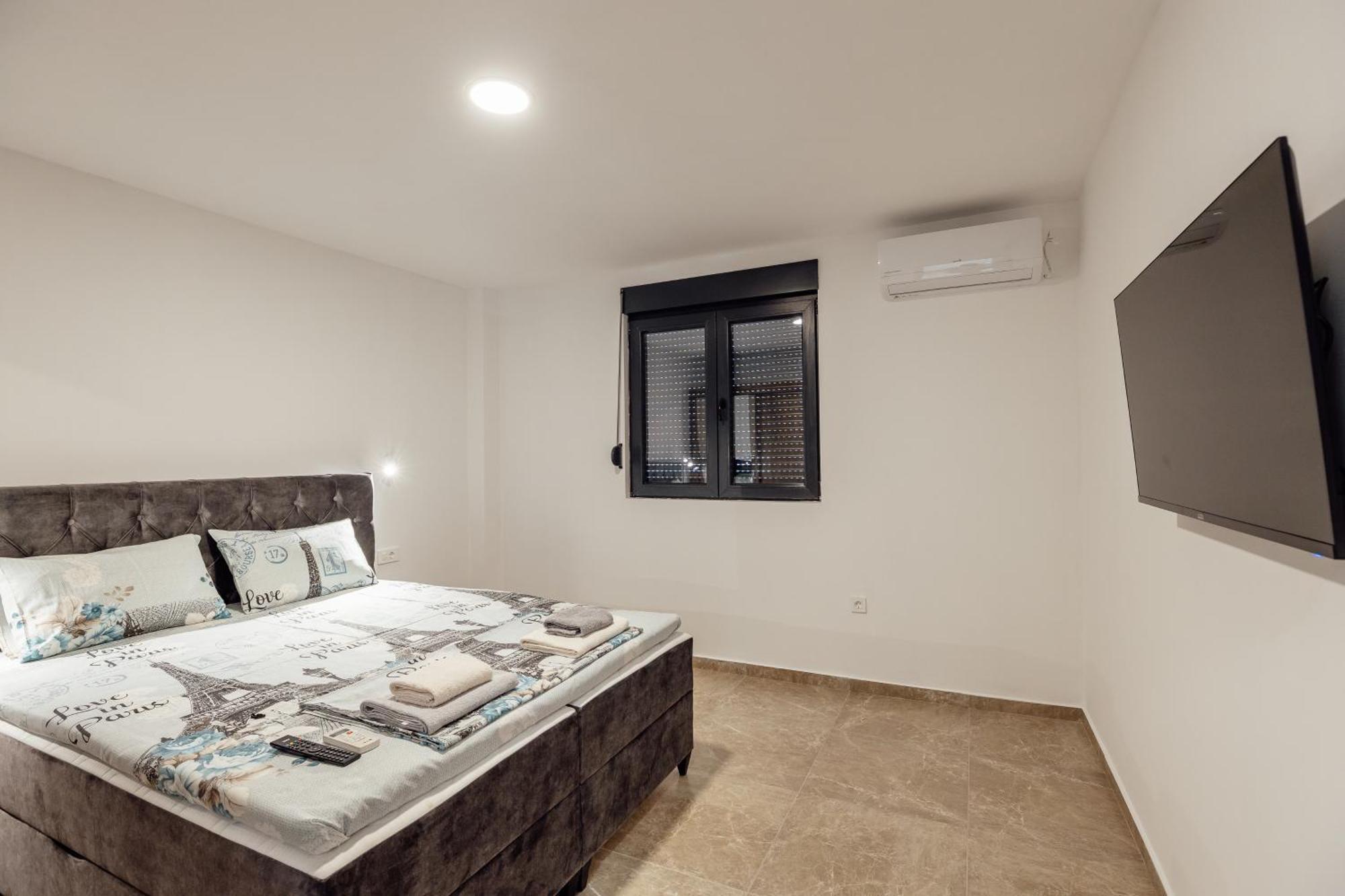 Magnolija Apartmani Igalo Bagian luar foto