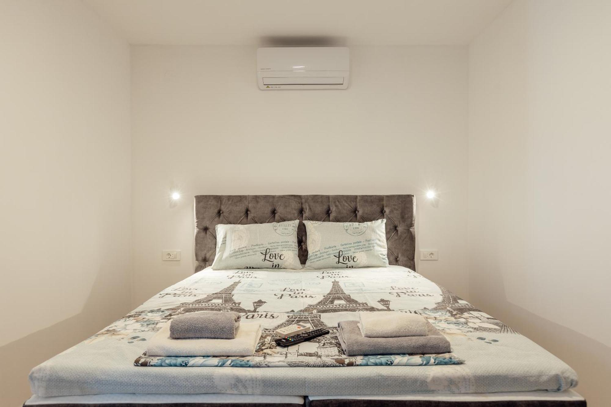 Magnolija Apartmani Igalo Bagian luar foto